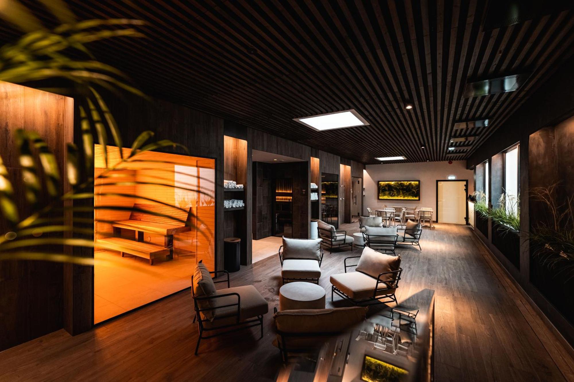 Oe Seaside Suites & Spa Курессааре Екстер'єр фото