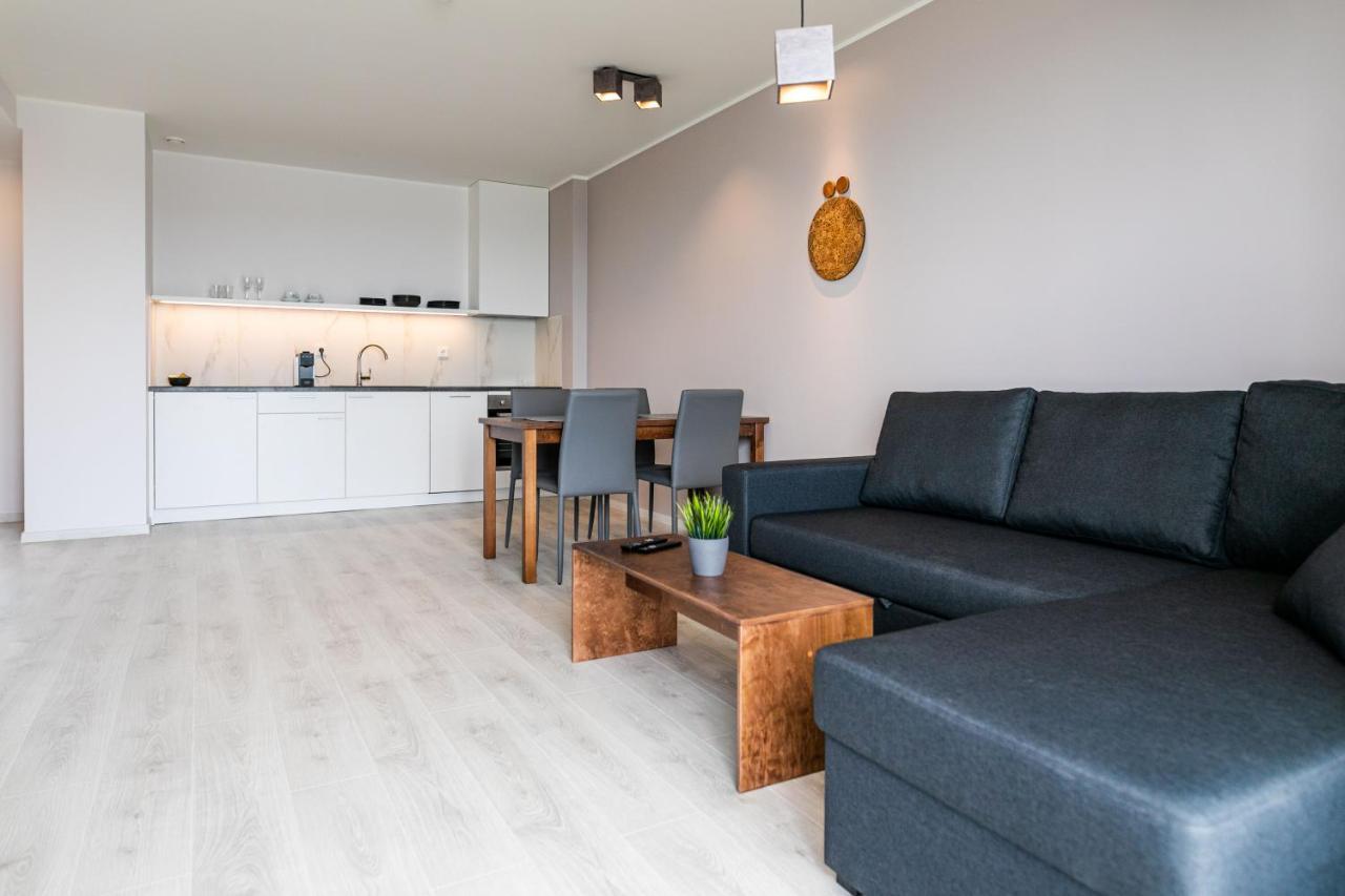 Oe Seaside Suites & Spa Курессааре Екстер'єр фото